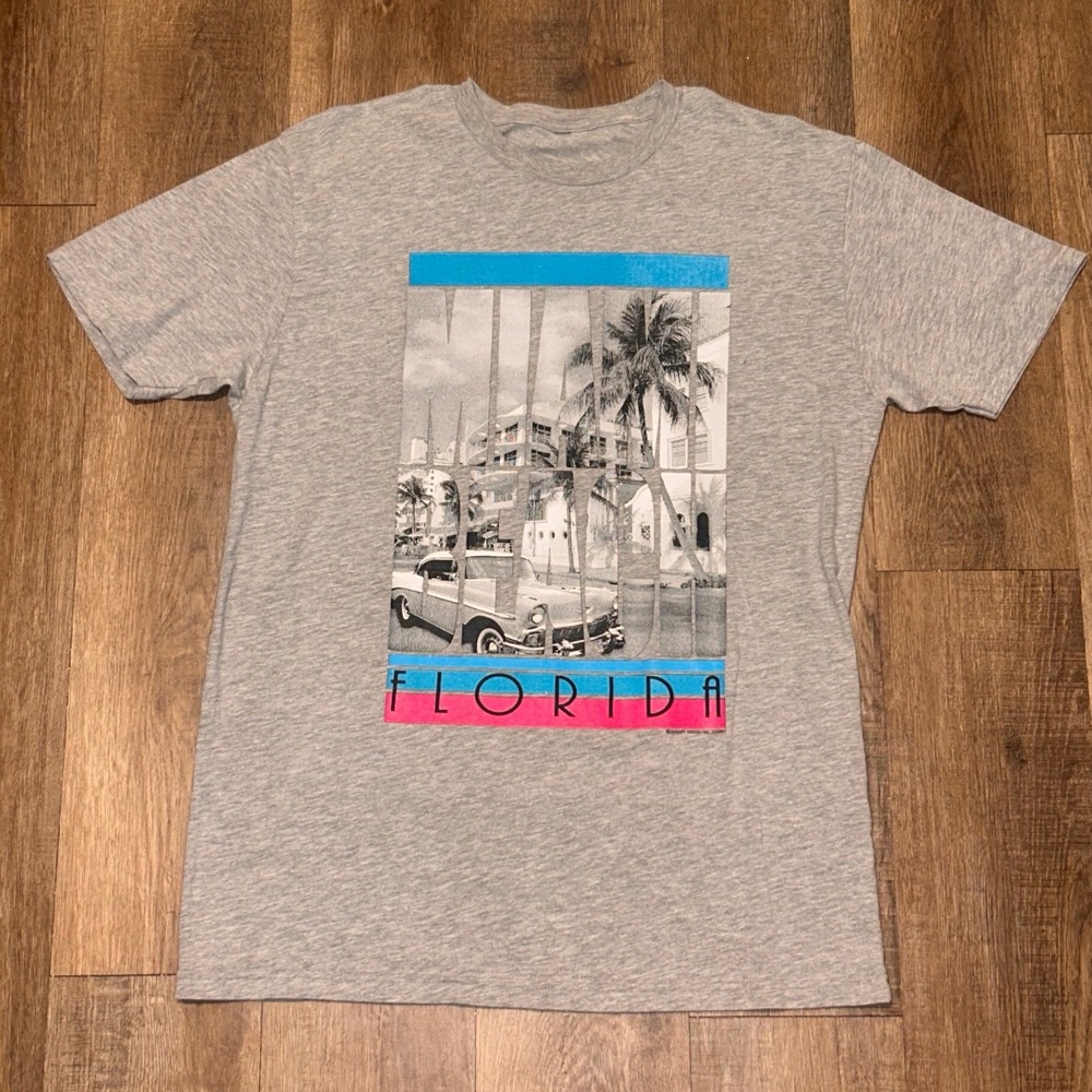Vintage Miami Florida Graphic T-Shirt Heather Gray Retro Car Palm Trees Mens L